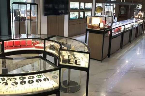 鸡西虎林市奢侈品回收